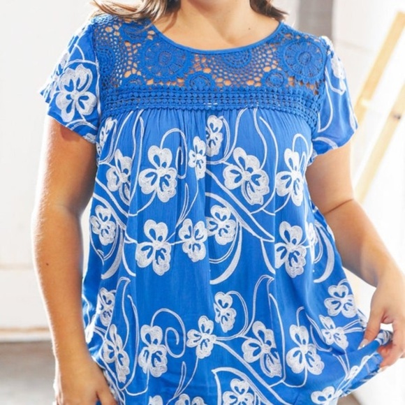 Liv Los Angeles Shirt Blue Embroidered Boho Top 2X NWT - Picture 3 of 5